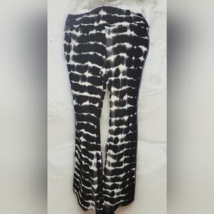 Wide Leg High Waist Leggings Tie Bye Black & White Size XL (15-17) Fits 14-16